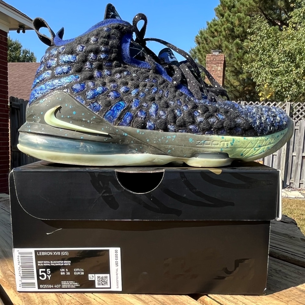 Lebron XVII